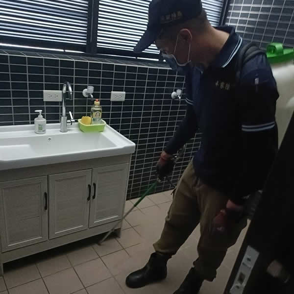 高雄醫療院所環境消毒防治